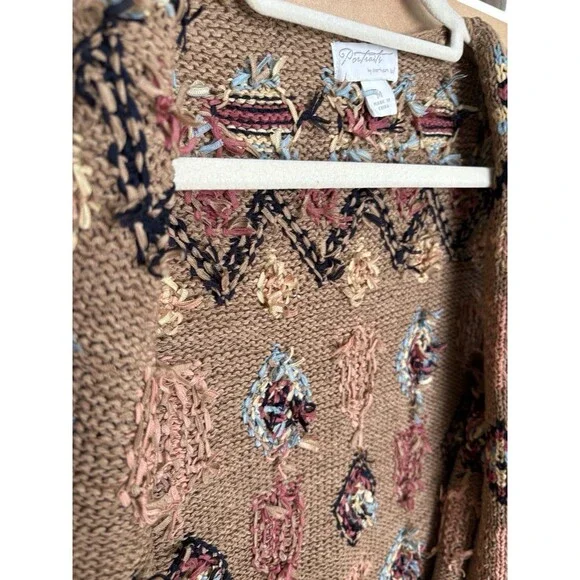 Portraits by NORTHERN ISLES Vintage Navajo Southwern Style Knit Sweater Vest - Picture 7 of 7